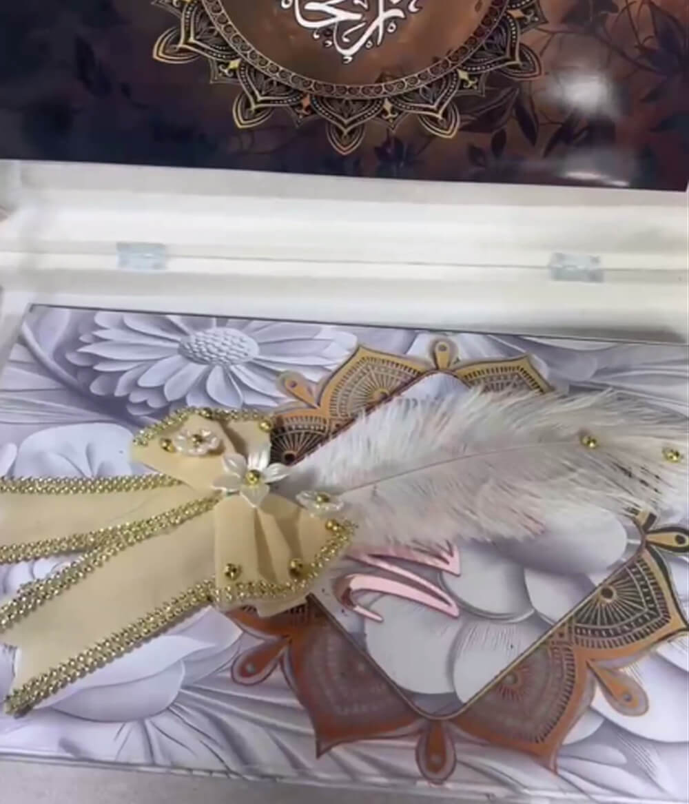 Custom Acrylic Wedding Book – Nikkah Book Pen and Box Open